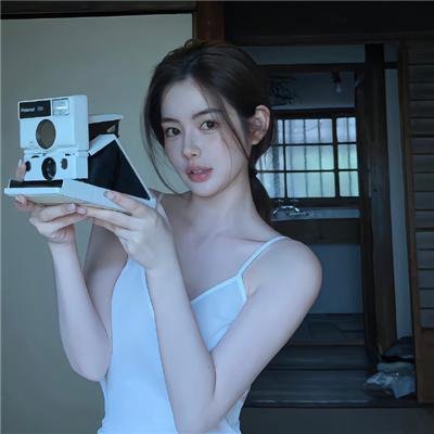 当四叶草碰上剑尖时粤语